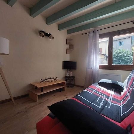 Petite maison de vacances en Cévennes Florac Esterno foto
