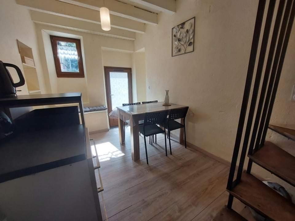 Petite maison de vacances en Cévennes Florac Esterno foto